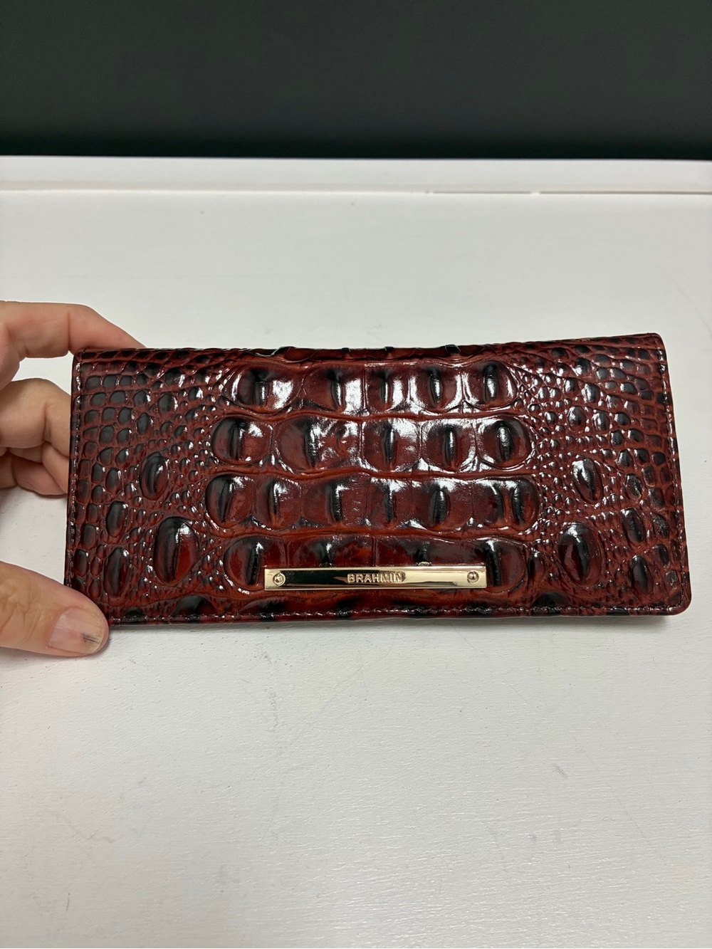 Brahmin NWT Brown Croc-Embossed Wallet